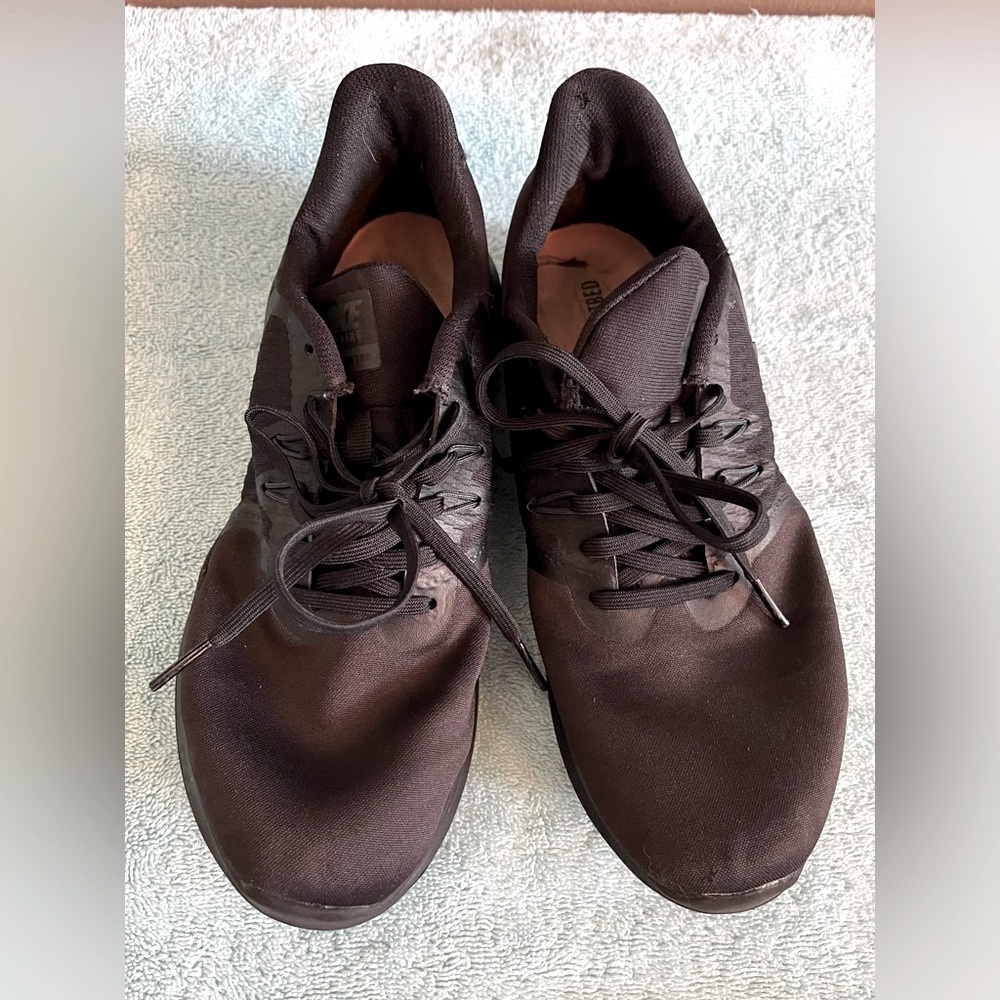 Women's Black Nike Sneakers